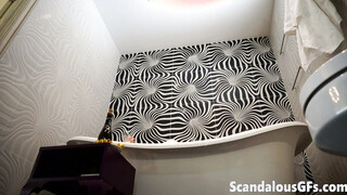 Step Daddy fucking my stepsis in the family bathtub