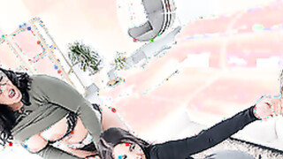 FAMILY STROKES Comparte Con Tu Hermanita - Keysha, Sheyla