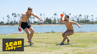 Explosive Finish: Deacon Rims & Rails Kyle Until They Explode