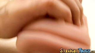 Straight amateur Trikin Matt uses fleshlight on his meat