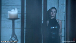 Kiny squirting lesbos anal fucking