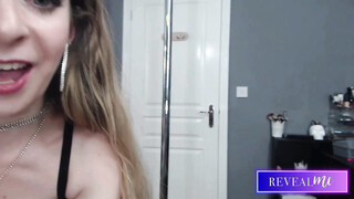 RevealMe  HOT ITALIAN MILF IN BLACK LINGERIE DOUBLE PENETRATION DILDO FANTASY