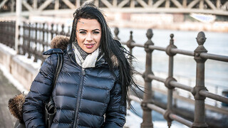 Sexy MILF fucking a hard big cock