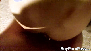 Horny dude gets his BF horny & takes a meat