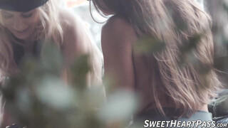 Blonde Aiden Ashley made sexy Aiden Ashley groaned in a hardcore muff fingering