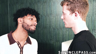 Aaron Allen got his booty tightened by his black therapist Tony Genius