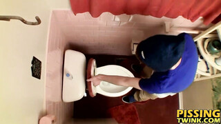 Devin Reynolds grabs his shaft & unloads in the toilet