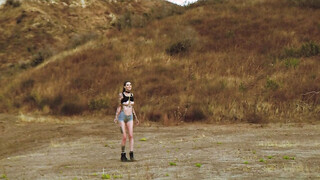 Hobbled Amazon walk in banged-up bondage predicament