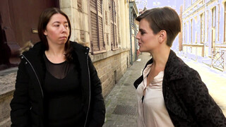 Laeticia, 23, medical aide in Dunkirk!