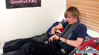 TeachTwinks: Brent Daley Enjoys Tugging & Stretching His Veiny Meat