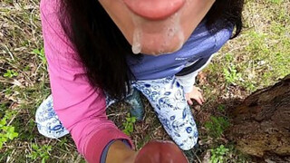 4K Public Blowjob In The Woods - My stepsister's Best Friend Sucks Meat & Eat Cum