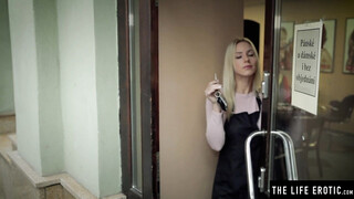 Slim & big titted blonde Nathaly Cherie shaves her cunt before fingering