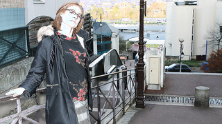 Horny French mature lady enjoying a good hard shaft