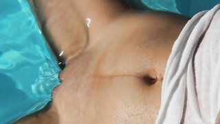 Naked Sexy Hottie Ketrin Shows Her Wet Snatch While Swimming In A Pool!