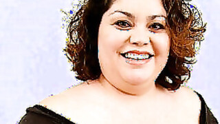 Chunky Mature Layla Crawls For Prick