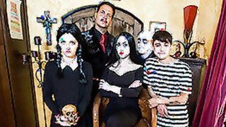 Addams Family Groupsex - Audrey Noir, Kate Bloom