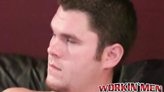 Old geezer wants it in the butt hard & deep with facial