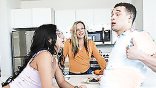 FAMILY STROKES Prude - Binky Beaz