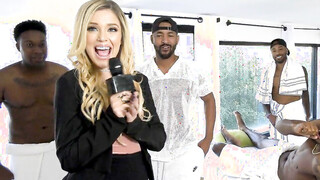 Let's Check The Shower! - Kali Roses