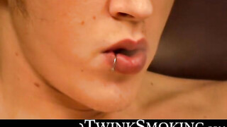 Solo butt rubbing & massive meat stroking by hot Ryan Connors