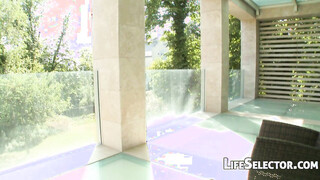 Christen Courtney Receives Ass Pumping & A Facial From A Total Stranger