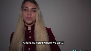 Advanced throat test for 20 year old blonde Elena Vedem