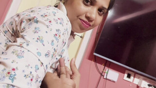 Real Life Indian Housewife Sex Before Going In Bed