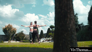 Lesbos Jennifer Jane & Emylia Argan fuck after exercising