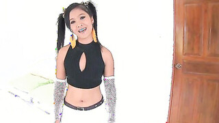 Thip at Creampie Thais 3