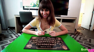 Spoiled Sis: Ouija board game with Riley Reid hd porn