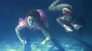 Mihalkova & Siskina & other babes underwater naked