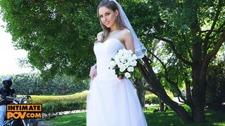 POV - Runaway bride Jayla de Angelis needs to be ravaged