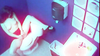 Exhibitionist girl masturbates solo