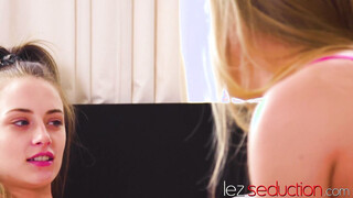 Charming Kyler Quinn grinds twat with Jeanie Marie Sullivan