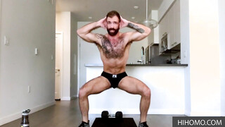 Gay star Jake Nicola exercises for our pleasure