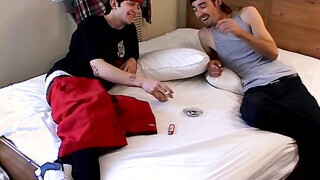 Huge dick jacking while inhaling winston cig by skater buddies Ian Madrox & Dus