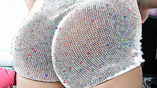 Massive booty titty Summer Brielle