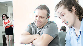 Fucking Behind Dads Back - Kelsey Kage