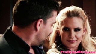 This Glam Mom Gets Cum All Over Her Butt