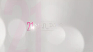 Good Morning anal sex with amazing redhead Holly Molly