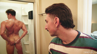 Kyle's workout interrupted by a steamy surprise