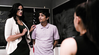 Big ass Latin teen fucks her teachers stepson to get good grades