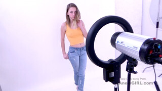 Adorable Chick feels great getting big dick deep inside