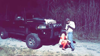 Smoking Tart Lifts Her Skirt For Outdoor Oral Pleasure