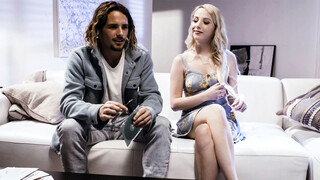 Blonde teen barista banged by a lying musician on her Bday