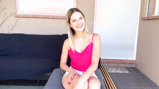 Rebecca, 26 years old, charming & very naughty!