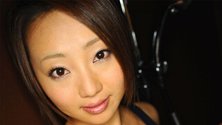 Teen You Shiraishi gets pleased in bathroom