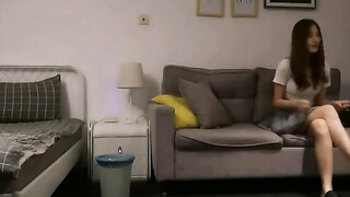 Only fans asian chick agreed came to watch Netflix