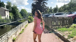 Pénélope, 23 years old, caliente schoolgirl!