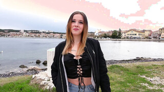 Skyla is a real anatomical bomb!